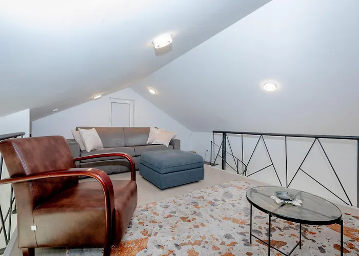 Apartment \
